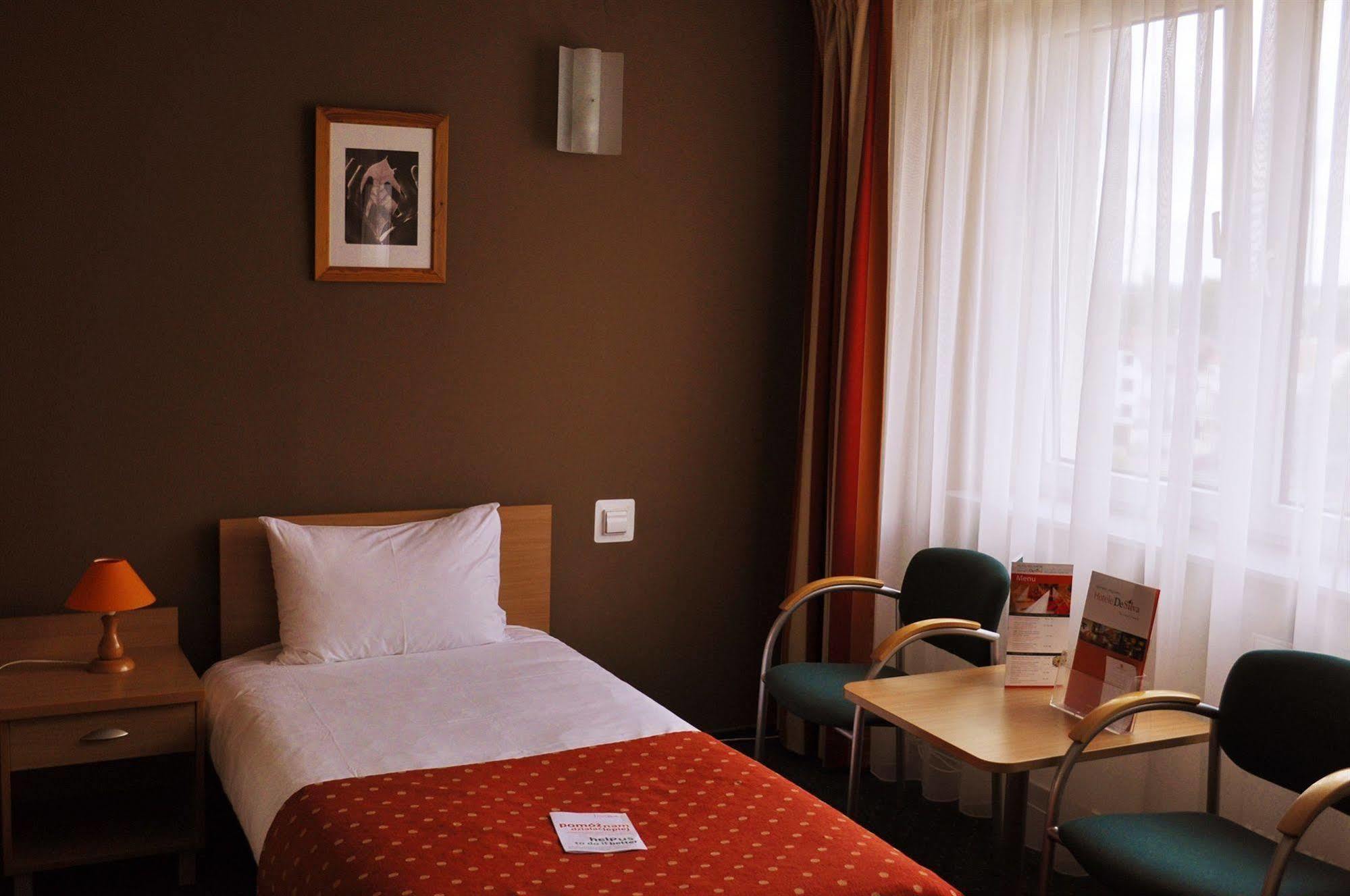 Hotel Wilanow Warszawa By Desilva ภายนอก รูปภาพ