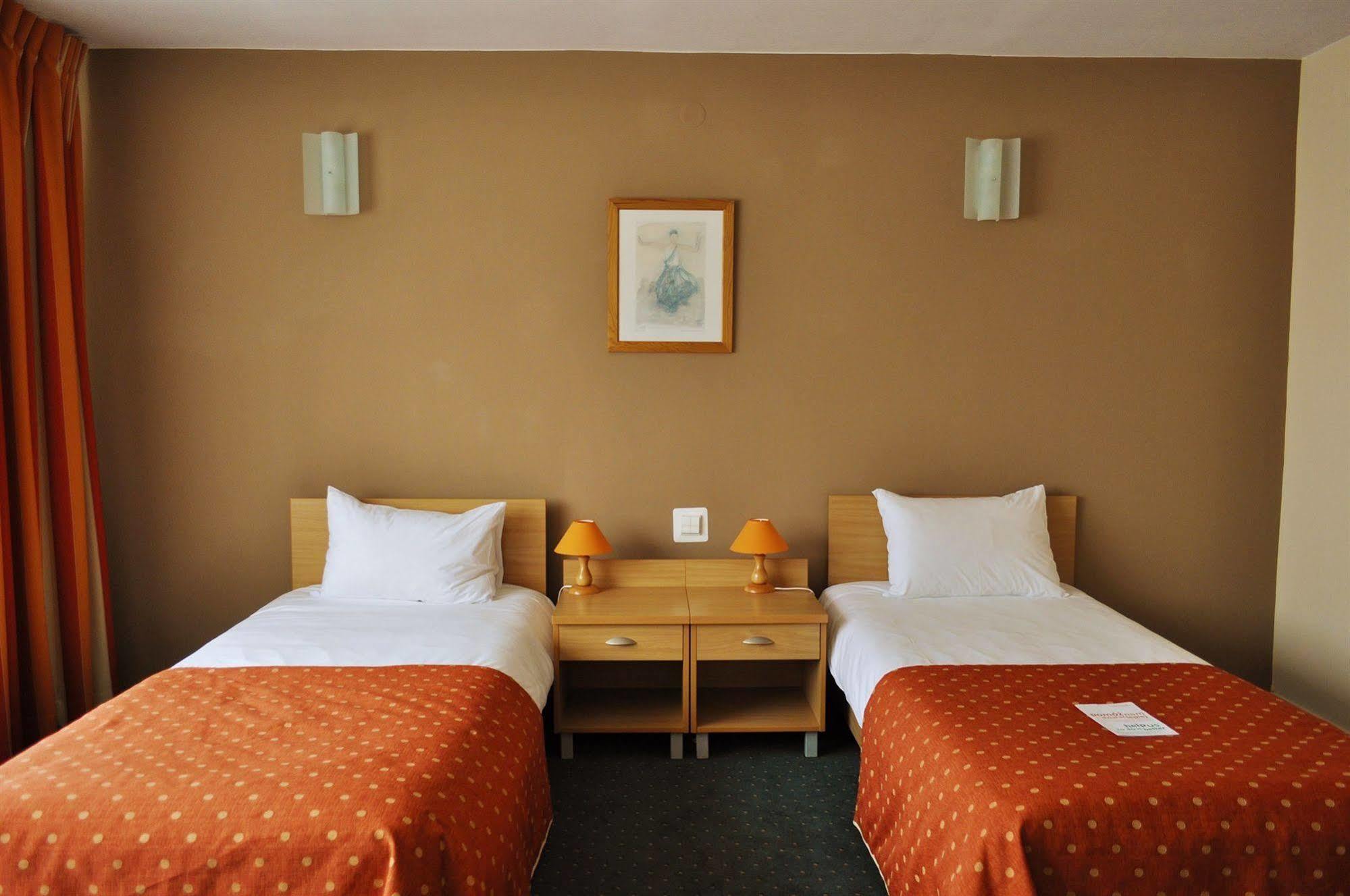 Hotel Wilanow Warszawa By Desilva ห้อง รูปภาพ